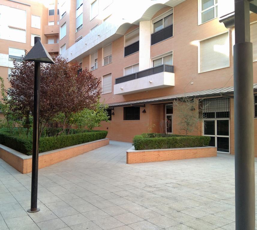 Apartamento Buhaira Seville Exterior photo