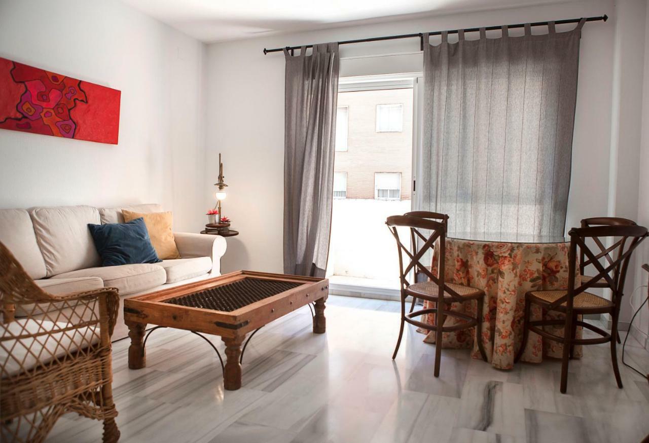 Apartamento Buhaira Seville Exterior photo