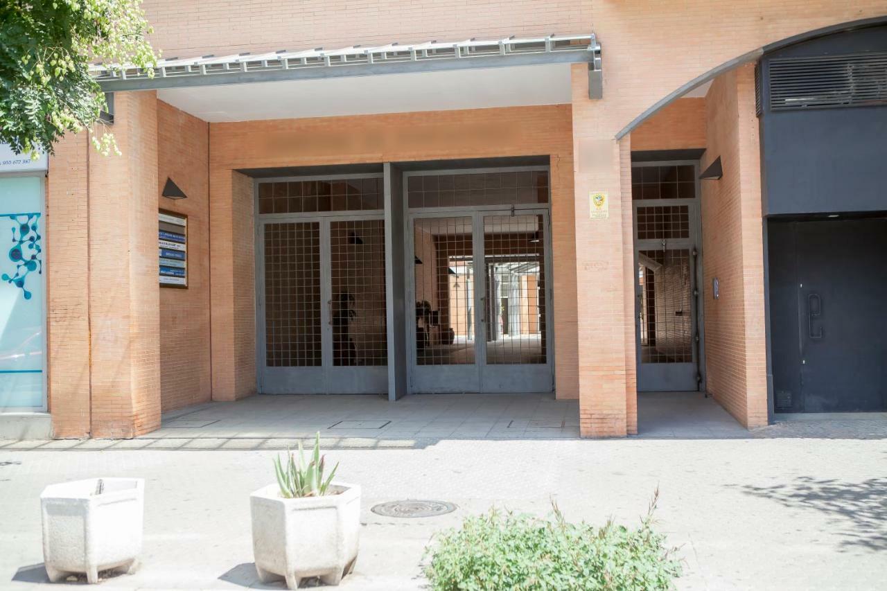 Apartamento Buhaira Seville Exterior photo